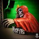 Estatua Misfits 3D Vinyl American Psycho Fiend con capa roja
