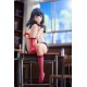 Estátua de Rikka Takarada em uma mesa de Gridman Universe