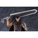 Estatua de PVC de Guts de Berserk con espada en el hombro