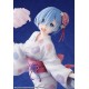 Figura de Rem en yukata de Re:ZERO con dulce y pez en bolsa