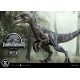 Estatua de Velociraptor Delta Jurassic World a escala 1/10