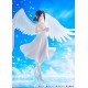 Estatua de Kaguya Shinomiya con alas y vestido blanco