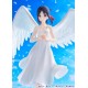 Estatua de Kaguya Shinomiya con alas y vestido blanco