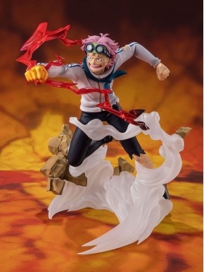 Estatua de Koby de One Piece de Bandai Tamashii Nations