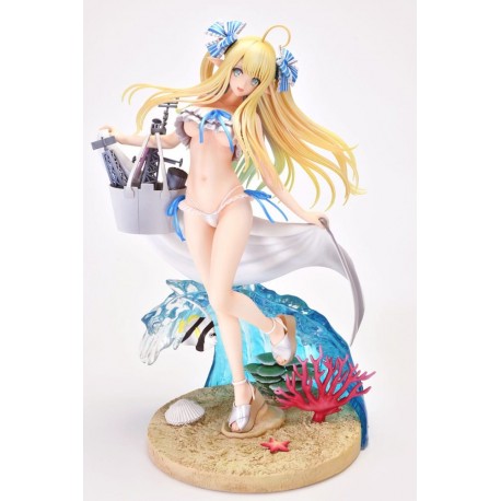 Estatua de Centaur de Azur Lane en la playa