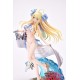 Estatua de Centaur de Azur Lane en la playa