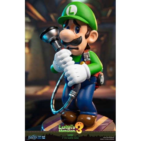 Estatua de Luigi Luigi's Mansion 3 en PVC