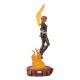 Estatua de Lilith the Firehawk con alas y base de llamas