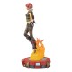 Estatua de Lilith the Firehawk con alas y base de llamas