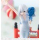 Estatua de Asahi Amagami de 18 cm en vestido azul con ramo de flores