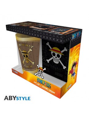 Set One Piece con vaso, pin y libreta