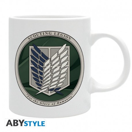 Taza blanca de Attack On Titan con escudo de la Legión de Exploración