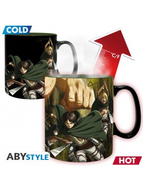 Taza cambia color Attack On Titan 460 ml