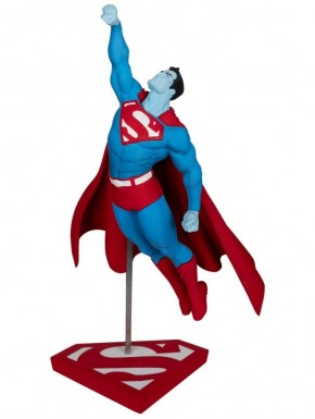 Estatua Superman Red and Blue de 26 cm