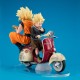 Diorama Dragonball Z Goku e Gohan em motocicleta