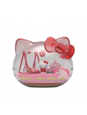 Diorama de Sanrio Kandyland Hello Kitty de 12,9 cm con columpio y farola