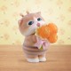 Minifigura Mofusand Hachinyan con ramo de flores