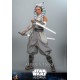 Figura de Ahsoka Tano de 28 cm con sables de luz