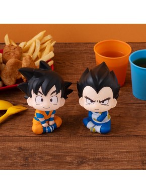 Estatuas de Son Goku y Vegeta de 11 cm con cojines