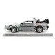 Modelo de DeLorean a escala 1/24 de Regreso al Futuro