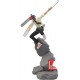 Figura Chainsaw Man de Banpresto de 18 cm sobre roca