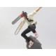 Figura Chainsaw Man de Banpresto de 18 cm sobre roca