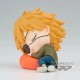 Figura Q Posket de Denji durmiendo de Chainsaw Man