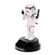 Muñeco solar Stormtrooper de Star Wars sobre base negra