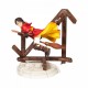 Figura de Harry Potter jogando Quadribol por Enesco