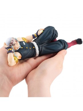Figura Megahouse Kimetsu no Yaiba Uzui tamaño palma