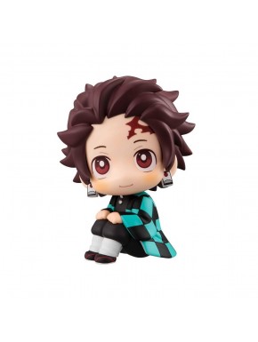 Figura de Tanjiro Kamado chibi con kimono verde y negro