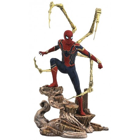 Figura do Iron Spider-Man com braços dourados da Diamond Select Toys