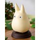 Estatua de Totoro blanco sorprendido de 10,8 cm
