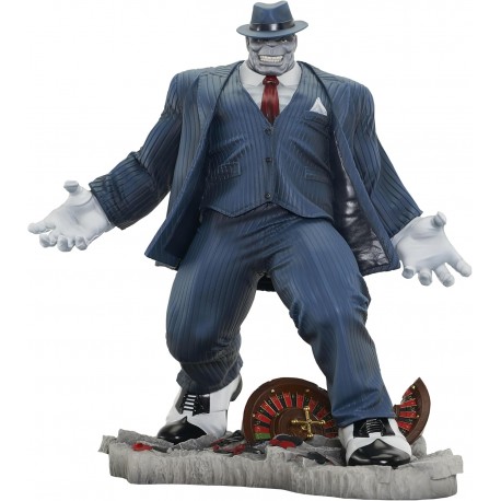 Figura de Mr. Fixit Hulk con traje azul sobre ruleta