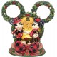 Figura Diorama Enesco Disney Mickey y Minnie con adornos navideños