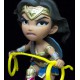 Figura Wonder Woman Q-Fig La Liga de la Justicia