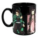Mug noir Demon Slayer avec design de personnages thermosensible