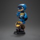 Minifigura Batman Mini Co. PVC Blue Variant sobre Bat-Señal