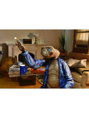 Figurine Neca E.T. Ultimate Télépathique avec robe et accessoires