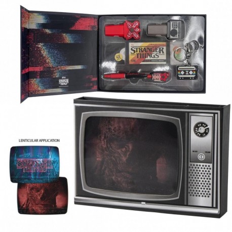 Set de papelería Stranger Things con caja de TV retro
