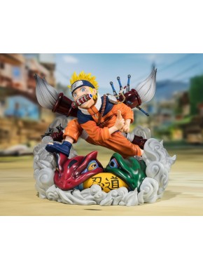 Estatua PVC de Naruto de 20 cm con base y detalles coloridos