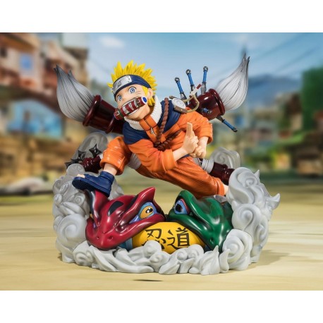 Estatua PVC de Naruto de 20 cm con base y detalles coloridos