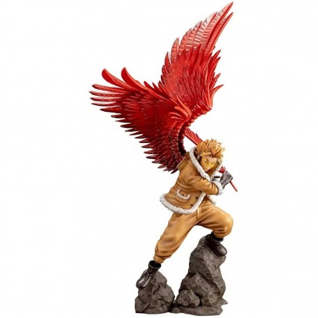 Figura Hawks de My Hero Academia con alas rojas