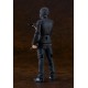 Figura Figma de Akira Sato em traje preto com pistola