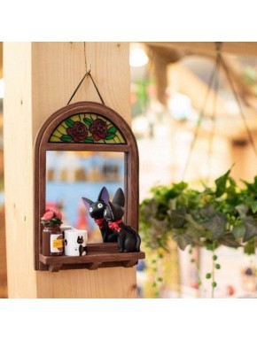 Espelho Jiji de Kiki's Delivery Service com decoração de rosas