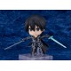 Figura Nendoroid Kirito 2.0 de Sword Art Online com espadas