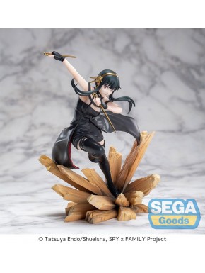 Estátua de Yor Forger de Spy x Family