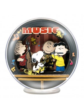 Maqueta Peanuts El globo Wooden Theater Noche de Música