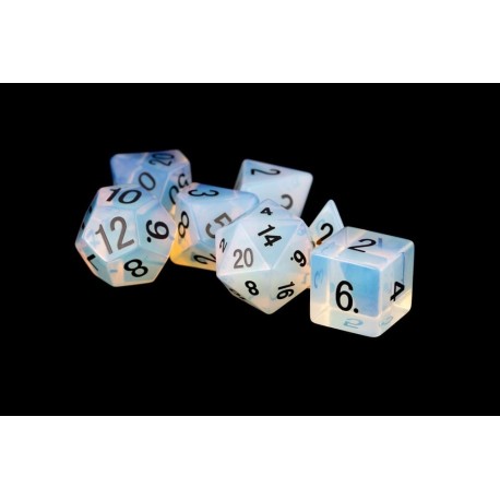 Pack de 7 dados Opalite translúcidos para juegos de rol