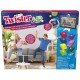 Caixa e acessórios do jogo Twister Air da Hasbro com bandas coloridas e suporte